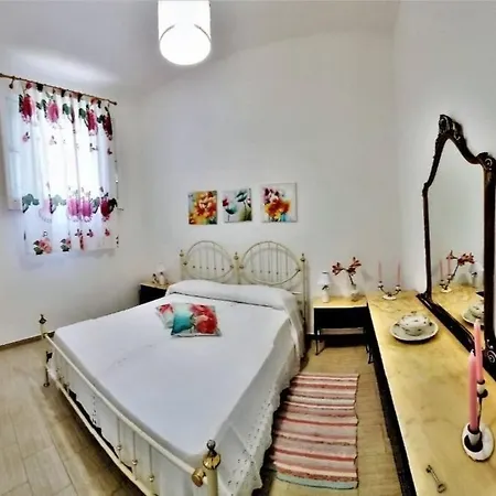 Vittorio's House With Garden-patio In Aspra * Bagheria